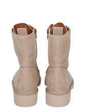 Translation missing: fi.sections.featured_product.gallery_thumbnail_alt