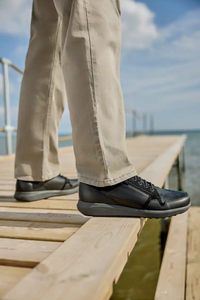 New Feet 251-25 Wide